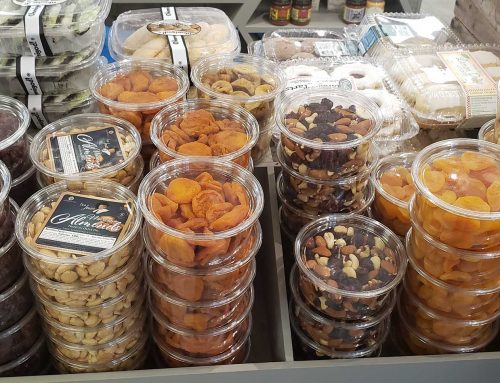 Dried Fruit and Nuts Snacks